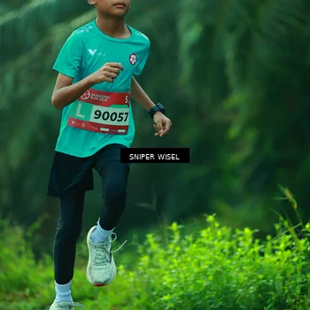 Runner Photo 8433101