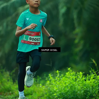 Runner Photo 8433102