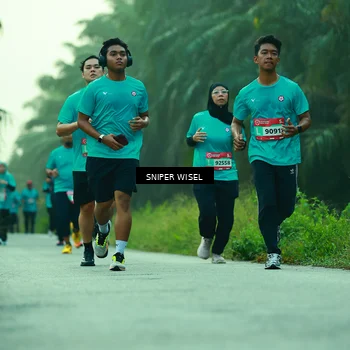 Runner Photo 8433131