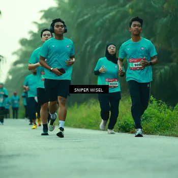Runner Photo 8433137