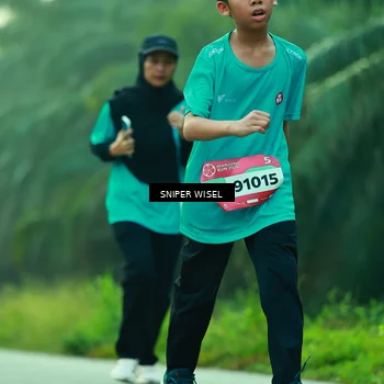 Runner Photo 8433215