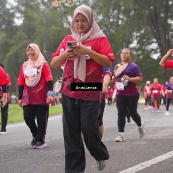 Runner Photo 8433218