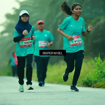 Runner Photo 8433233