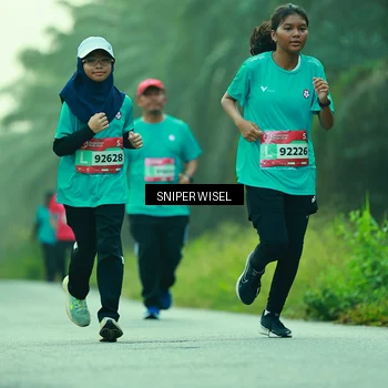Runner Photo 8433246