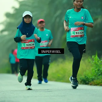 Runner Photo 8433247