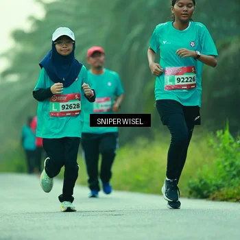 Runner Photo 8433253