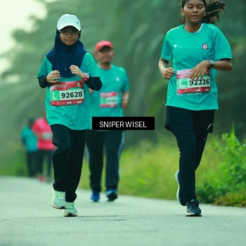 Runner Photo 8433257