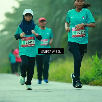 Runner Photo 8433259