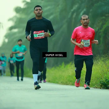 Runner Photo 8433339