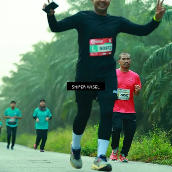 Runner Photo 8433376