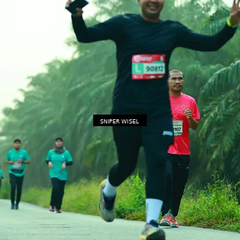 Runner Photo 8433383