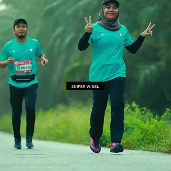 Runner Photo 8433398