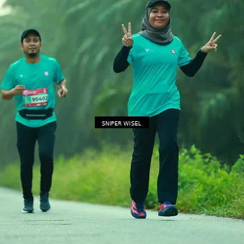 Runner Photo 8433400