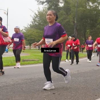 Runner Photo 8433528