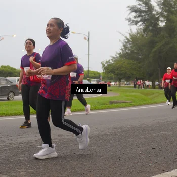 Runner Photo 8433557