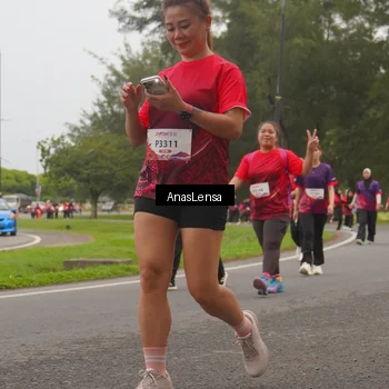 Runner Photo 8433617