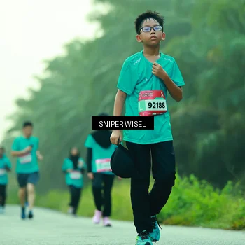 Runner Photo 8433626