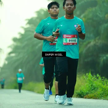 Runner Photo 8433661