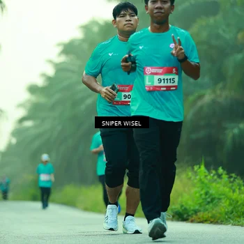 Runner Photo 8433663