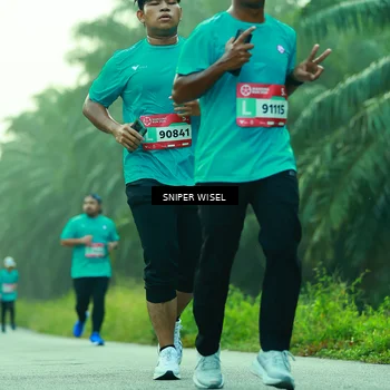 Runner Photo 8433669