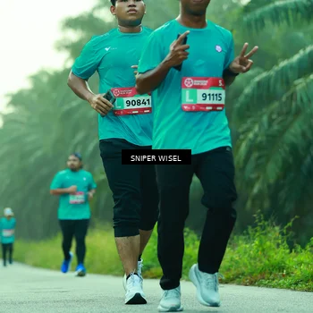 Runner Photo 8433675