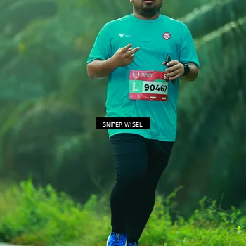 Runner Photo 8433702