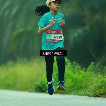 Runner Photo 8433718