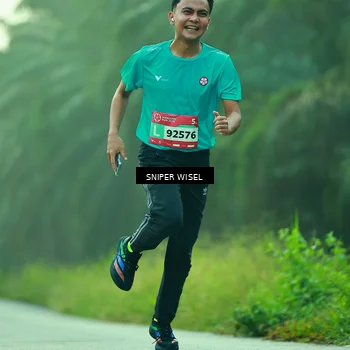 Runner Photo 8433791