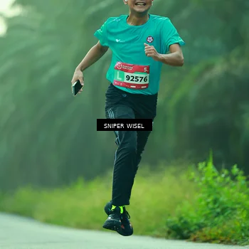 Runner Photo 8433798