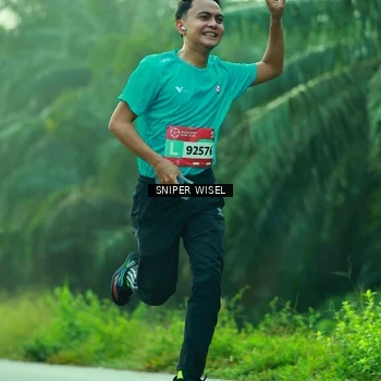 Runner Photo 8433845