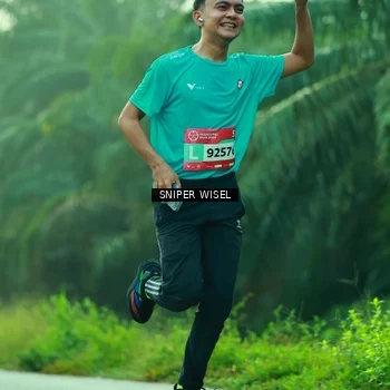 Runner Photo 8433852