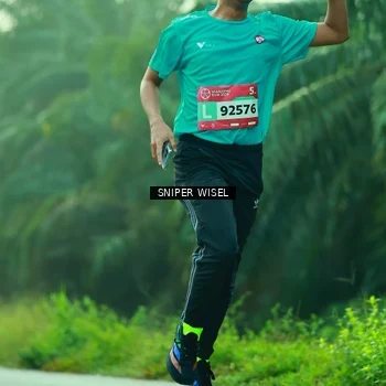 Runner Photo 8433857