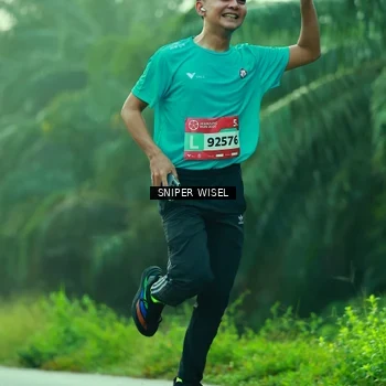 Runner Photo 8433869