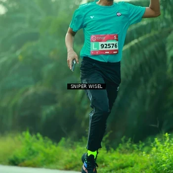 Runner Photo 8433871