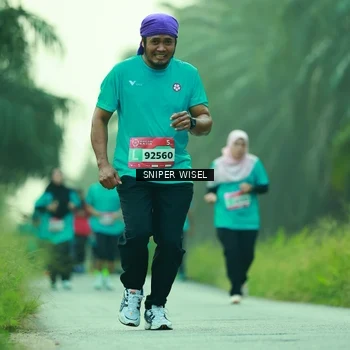 Runner Photo 8433886