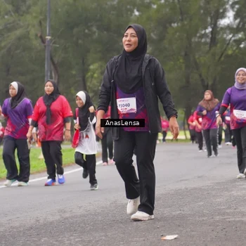 Runner Photo 8433891