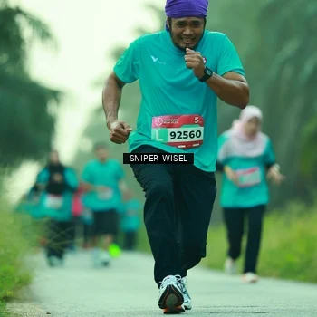 Runner Photo 8433913