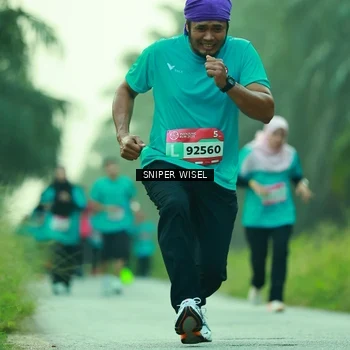 Runner Photo 8433917