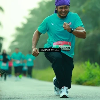 Runner Photo 8433951