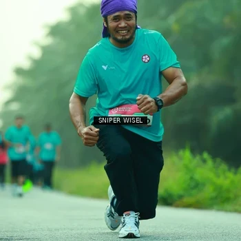Runner Photo 8433954