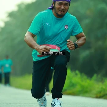 Runner Photo 8433973