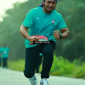 Runner Photo 8433976
