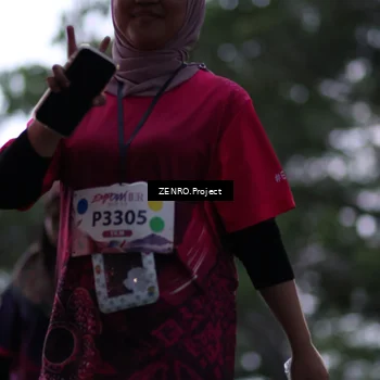 Runner Photo 8434025