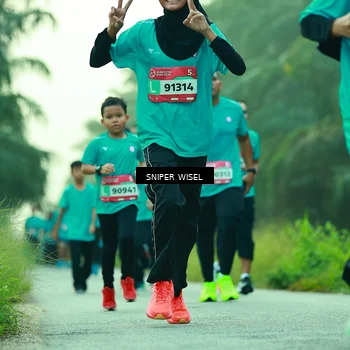 Runner Photo 8434030