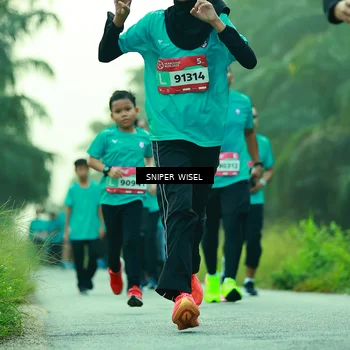 Runner Photo 8434032