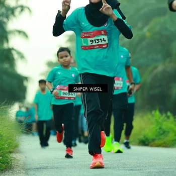 Runner Photo 8434038