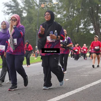 Runner Photo 8434072