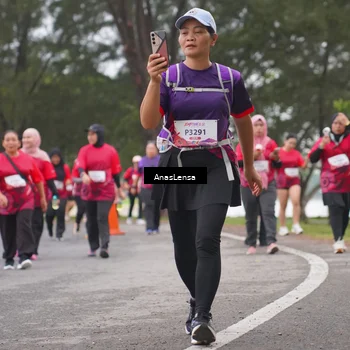 Runner Photo 8434111