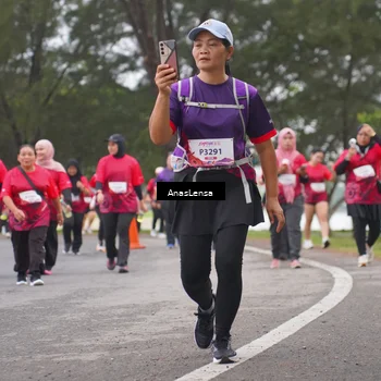 Runner Photo 8434119