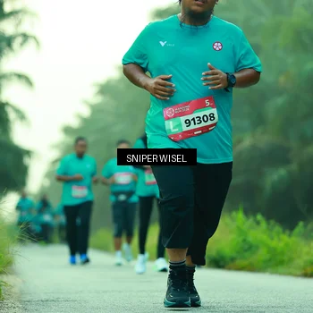 Runner Photo 8434166